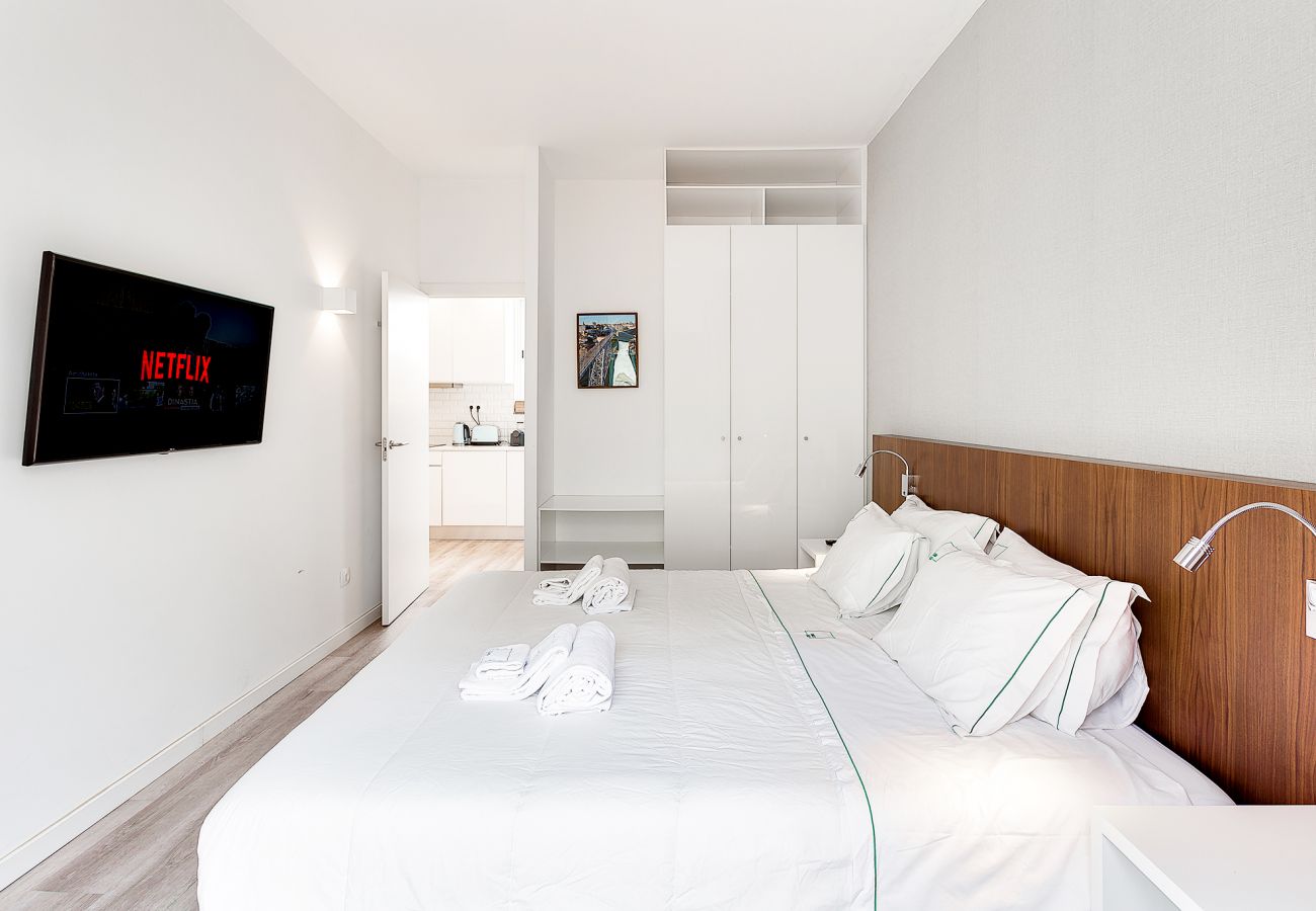 Apartamento en Oporto - Apartamento cerca del Parque das Virtudes y Cordoaria 🌳🌅