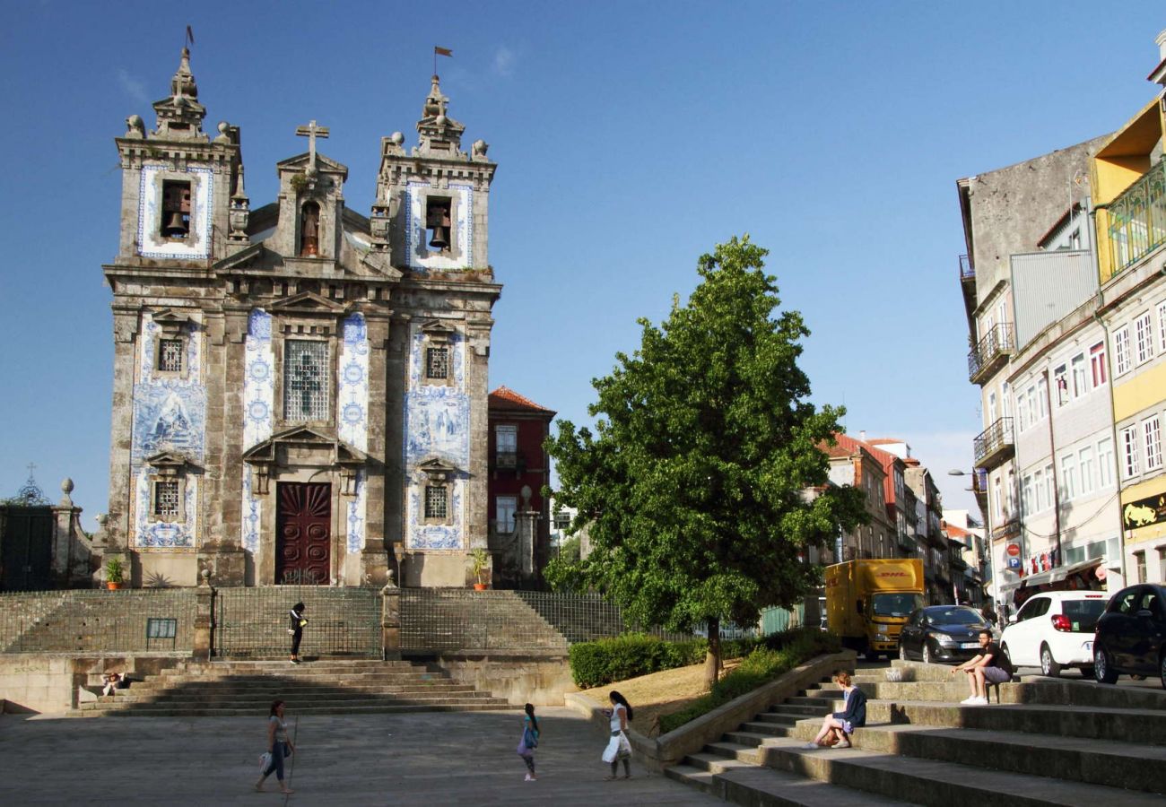 Apartamento en Oporto - Apartamento cerca del Parque das Virtudes y Cordoaria 🌳🌅