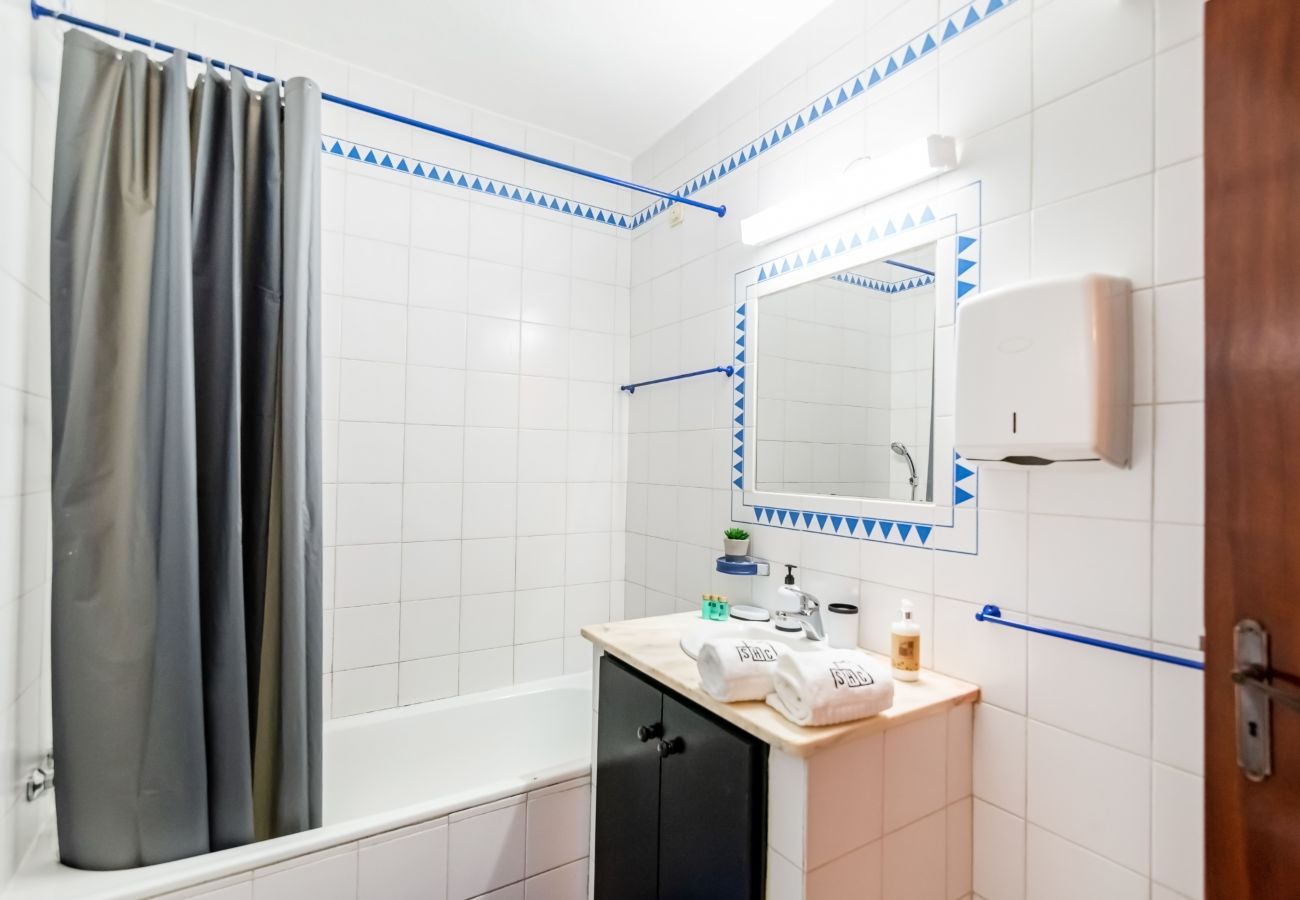 Apartamento en Portimão - Piso cerca de Praia da Rocha en Portimão - by Hopstays