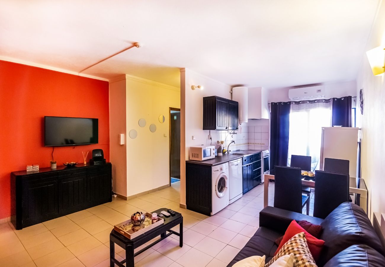Apartamento en Portimão - Piso cerca de Praia da Rocha en Portimão - by Hopstays