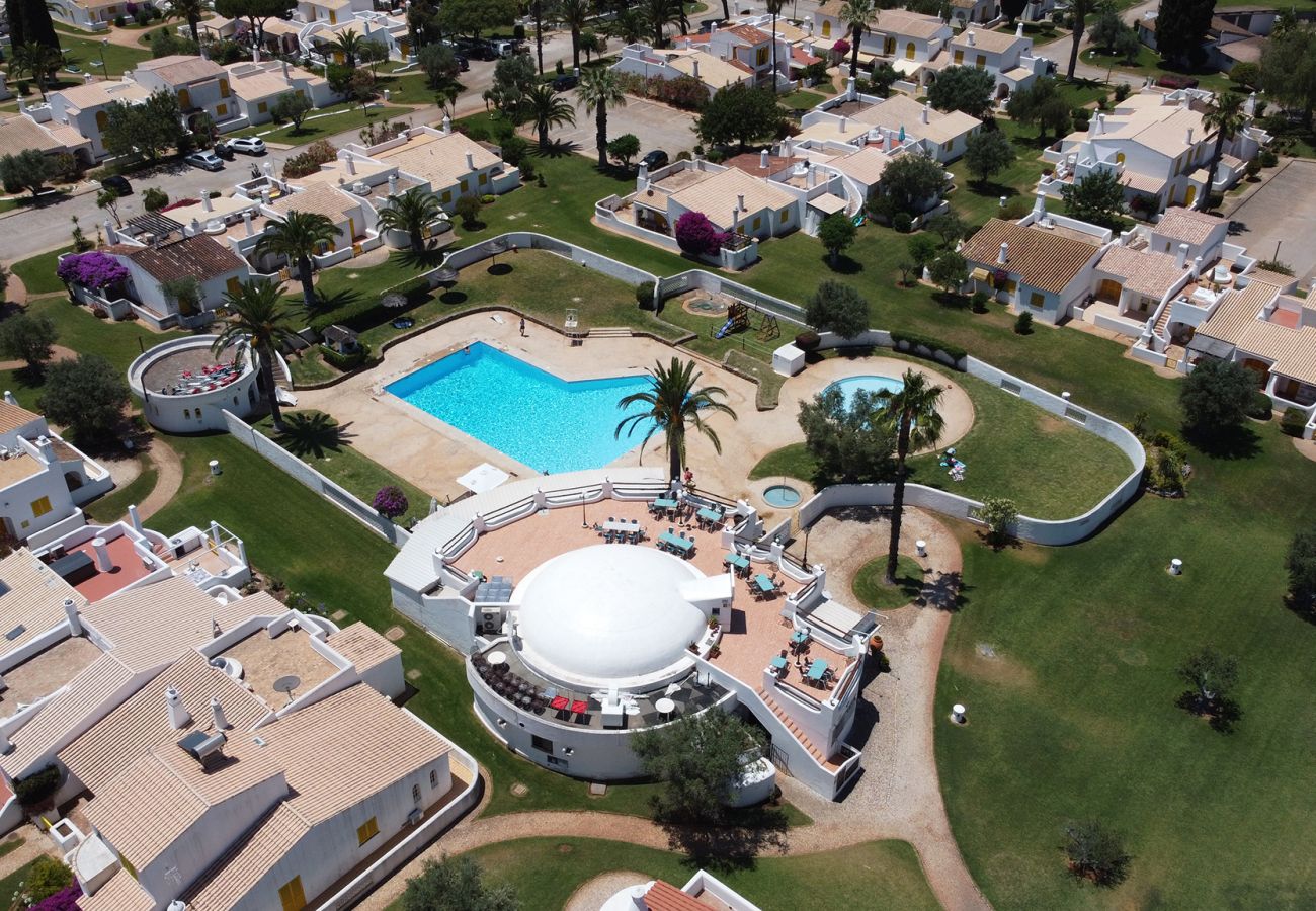 Casa en Vilamoura - Increíble Casa con Piscina en Vilamoura Aldeia do Golfe ☀️