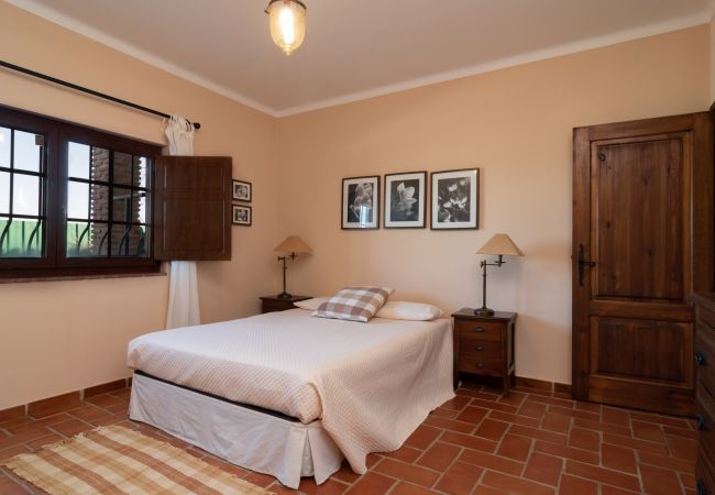Casa en Palmela - Villa con Piscina y 4 Dormitorios en Palmela 🇵🇹