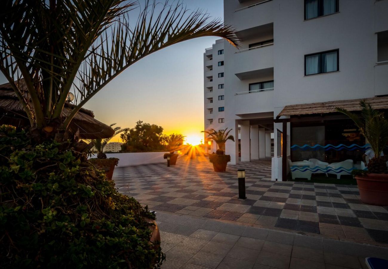 Apartamento en Albufeira - Apartamento en Resort con 3 Piscinas, en Albufeira