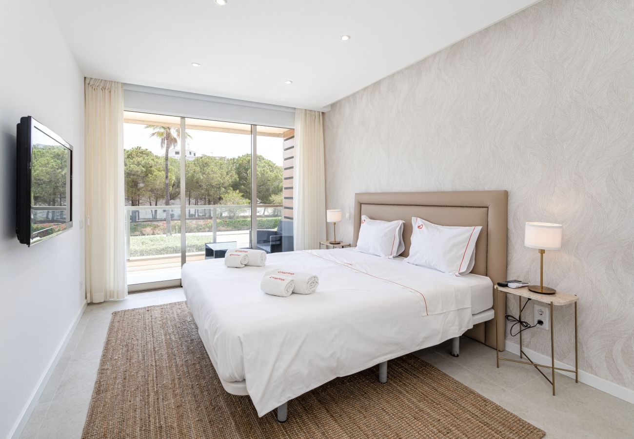 Apartamento en Albufeira - Fantástico Apartamento en Salgados | Piscinas | 300m de la playa ⛱️