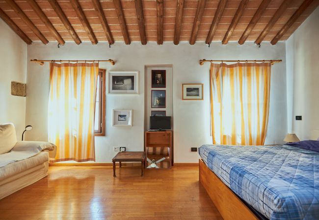 Apartamento en Bassano del Grappa - Buhardilla con vigas en el centro histórico