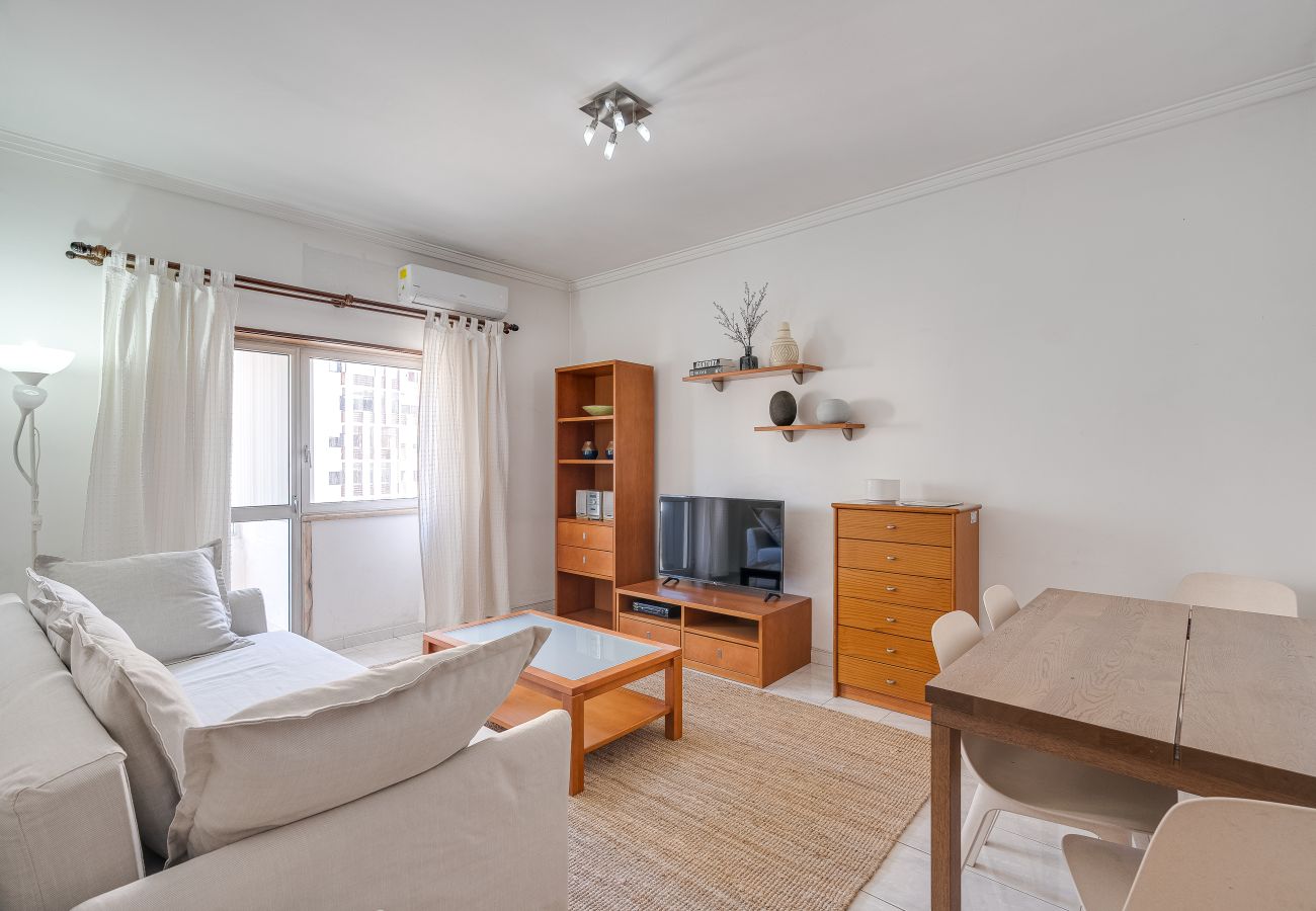 Apartamento en Almada - Hopstays - Almada Saudade