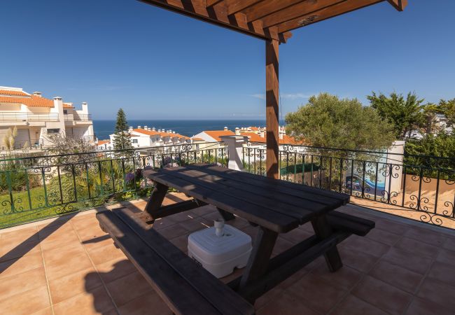 Villa en Ericeira - Espléndida Villa con Piscina y Vista al Océano ☀️🏄🏻