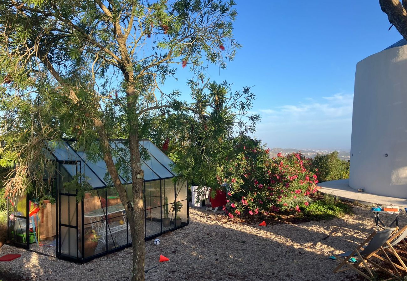 Chalet en Mafra - Ericeira Windmill por Hopstays | Refugio Salvaje