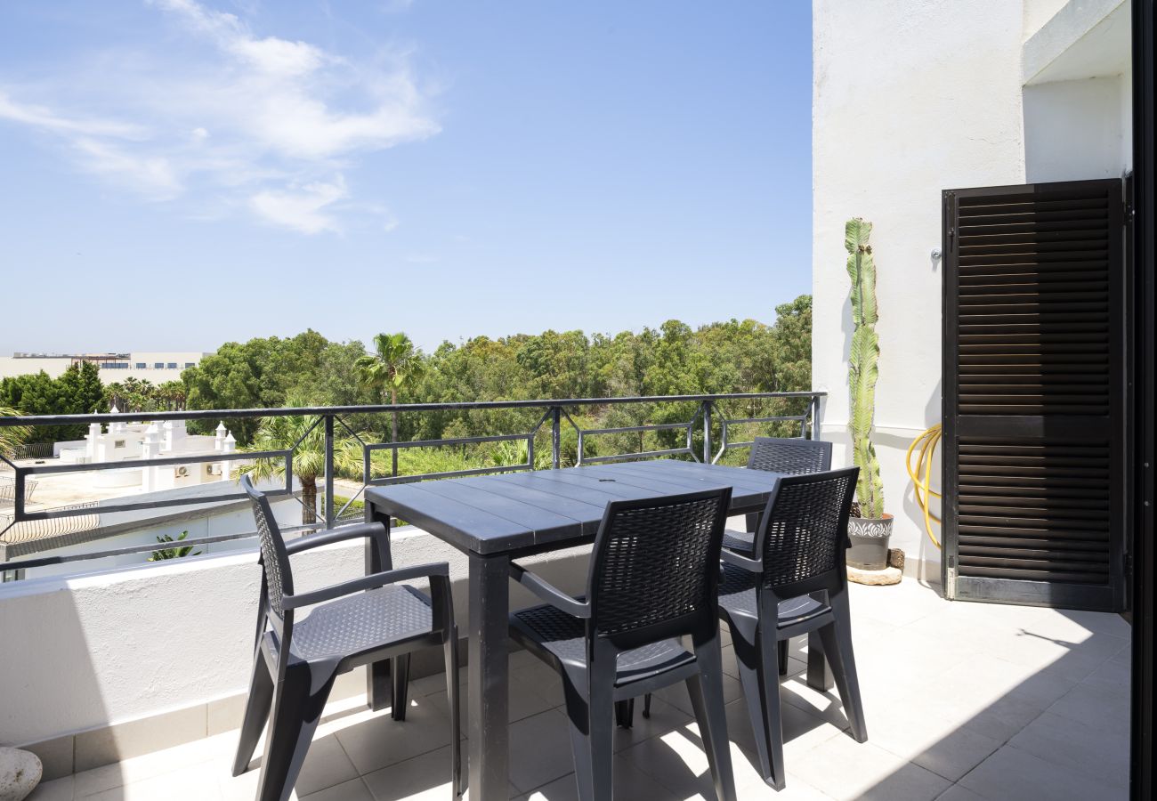 Apartamento en Albufeira - Albufeira Salgados Sailor by Hopstays | Balcón