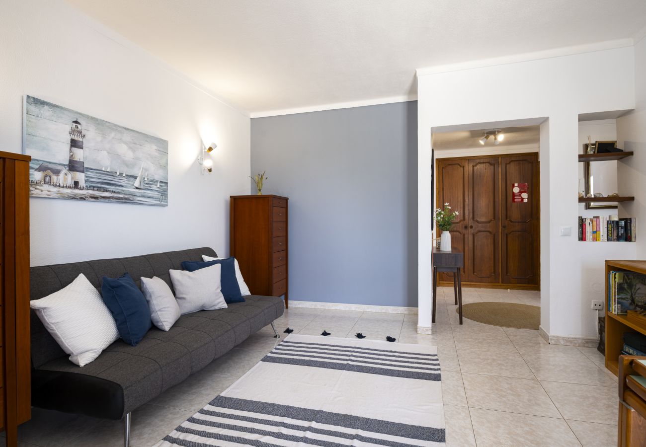 Apartamento en Albufeira - Albufeira Salgados Sailor by Hopstays | Balcón