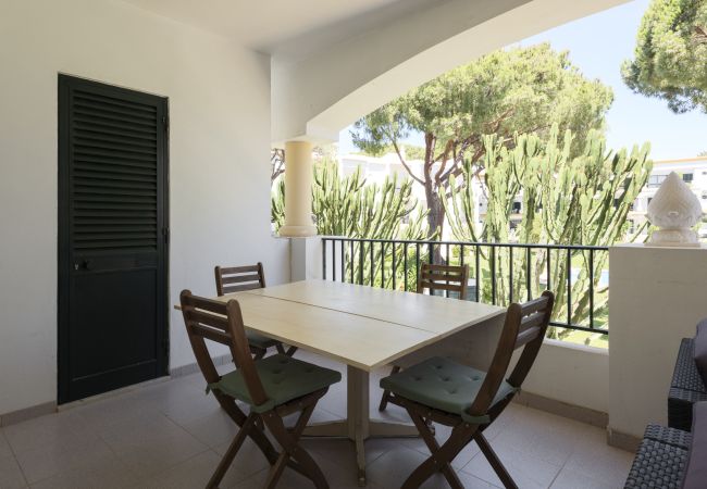 Apartamento en Vilamoura - Vilamoura Garden View by Hopstays | Piscina Apartamento en Vilamoura - Vilamoura Garden View by Hopstays | Piscina