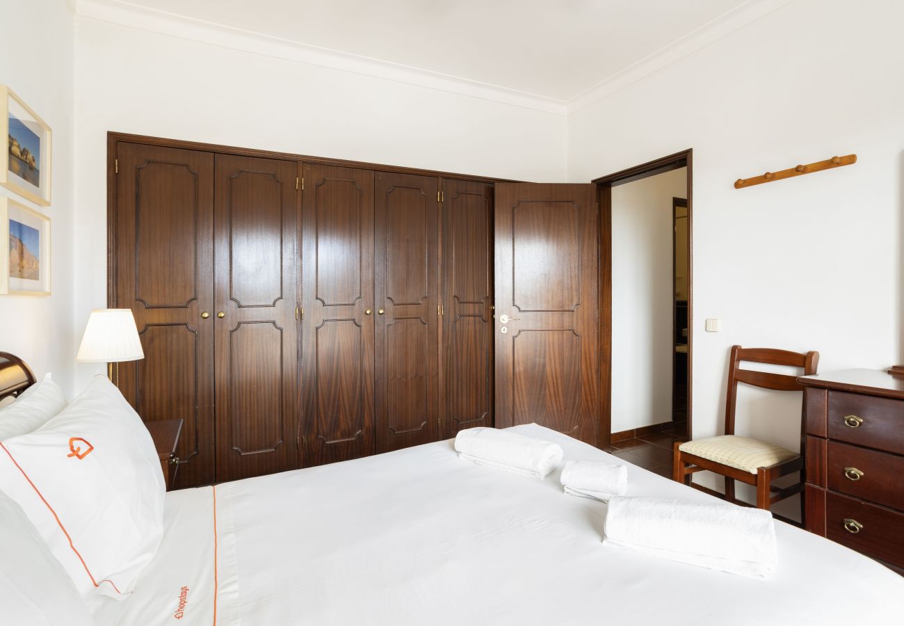 Apartamento en Portimão - Portimão Areias do Vau - by Hopstays