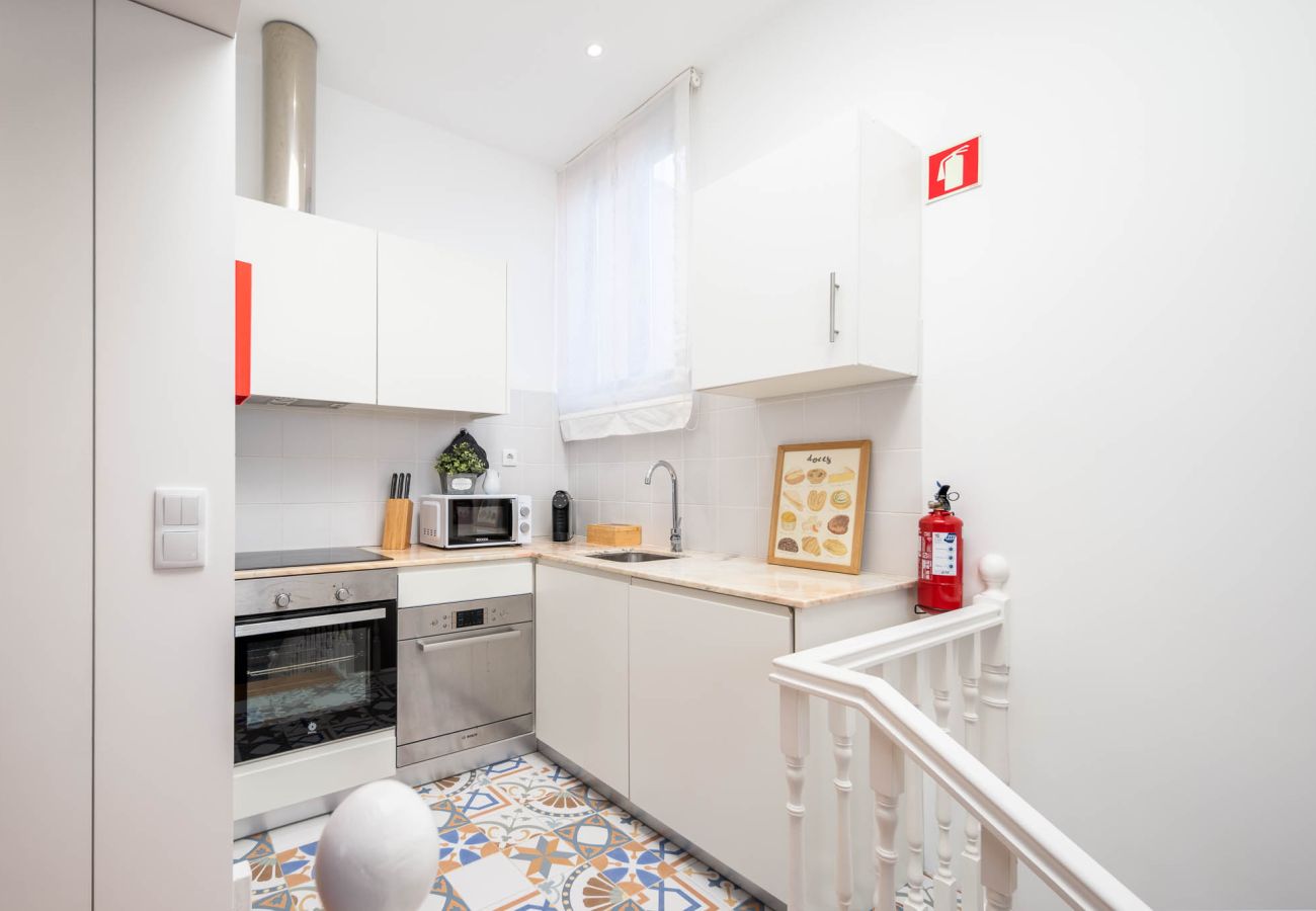 Apartamento en Oporto - Oporto Tiles Mezzanine by Hopstays | Marquês