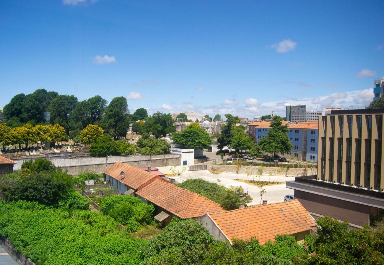 Apartamento en Oporto - Moderno de 2 dorm. con balcón en Campo Alegre