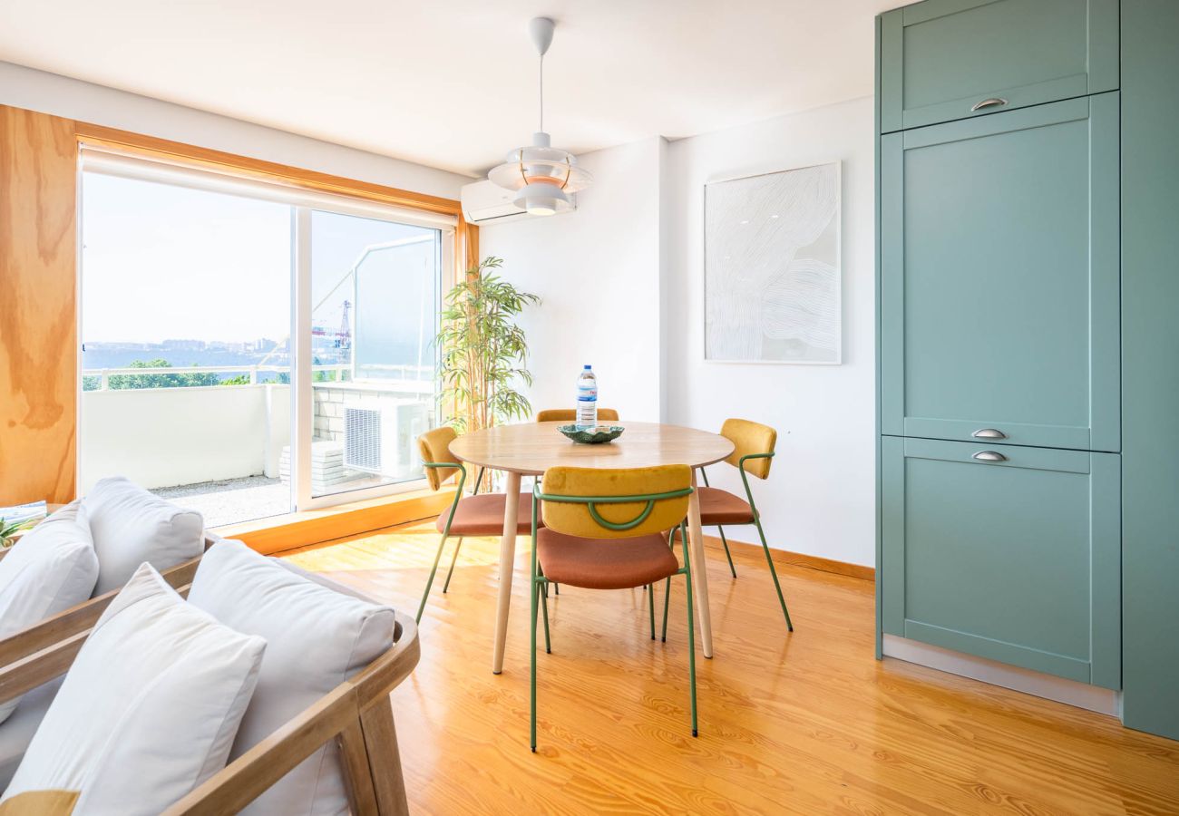 Apartamento en Oporto - Moderno de 2 dorm. con balcón en Campo Alegre
