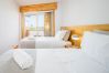 Apartamento en Porto - Moderno de 2 dorm. con balcón en Campo Alegre