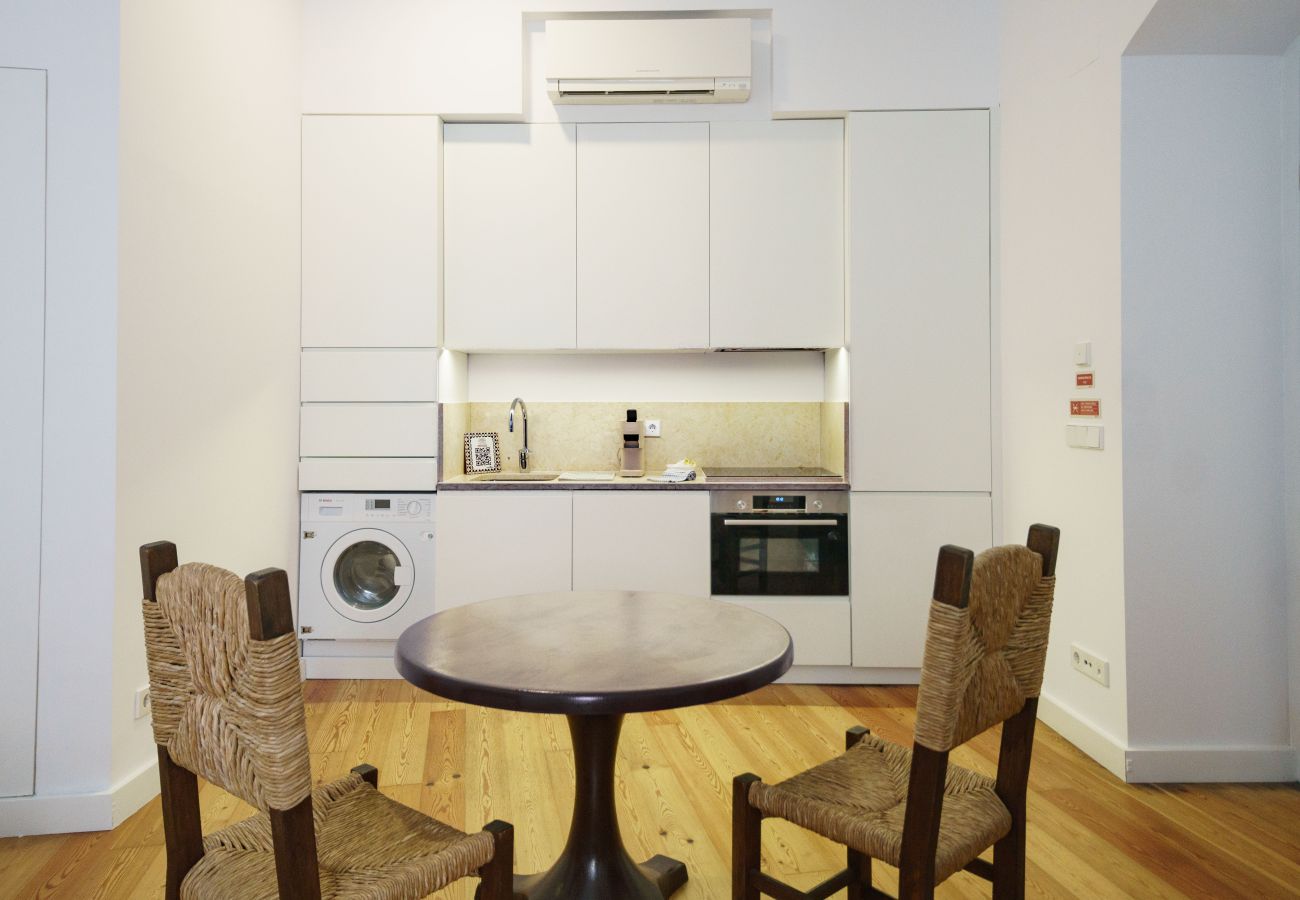 Apartamento en Lisboa ciudad - Casa do Beco: Corazón de Arroios y Vistas al Castillo