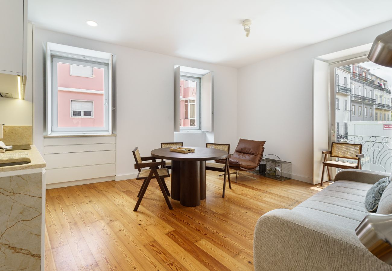 Apartamento en Lisboa ciudad - Casa do Castelo: 1st Floor Central Gem in Arroios