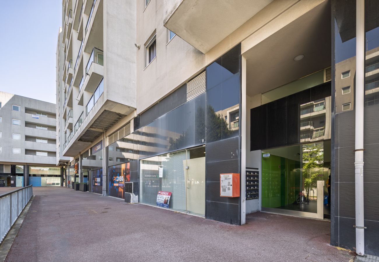 Apartamento en Oporto - Apartamento con balcón • Centro de Oporto • A 500m del metro