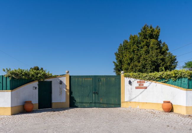 Maison à Palmela - Villa avec Piscine et 4 Chambres à Palmela 🇵🇹