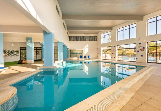 Appartement à Albufeira - Appartement dans un Resort avec 3 Piscines, à Albufeira