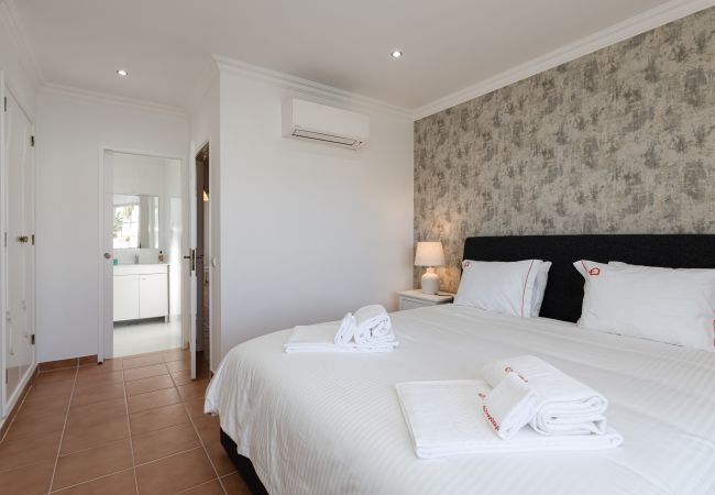 Maison à Vilamoura - Vilamoura Eden Villas par Hopstays | Piscine & Golf Maison à Vilamoura - Vilamoura Eden Villas par Hopstays | Piscine & Golf