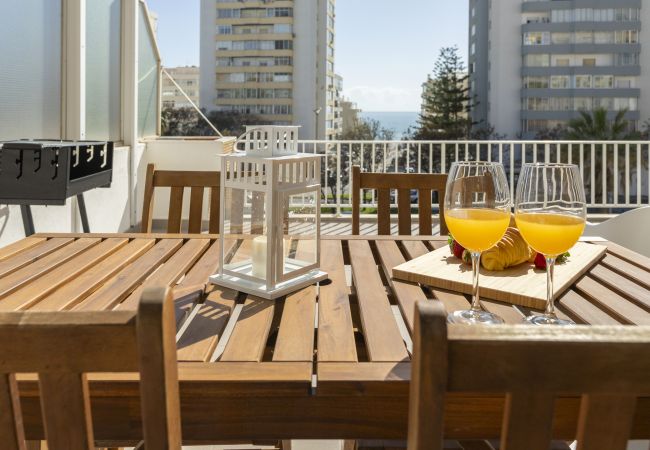 Appartement à Quarteira - Appartement avec 2 Chambres, Vue sur Mer, Grande Terrasse