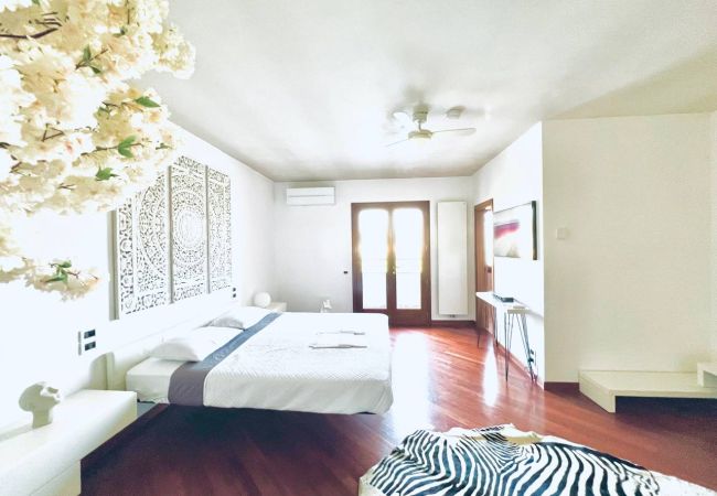 Maison à Romano d´Ezzelino - Wow House - Villa con Piscina e giardino Maison à Romano d´Ezzelino - Wow House - Villa con Piscina e giardino