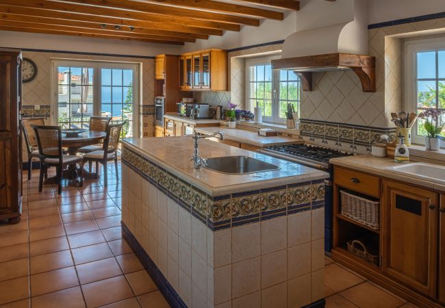 Villa à Ericeira - Vila Martinho par Hopstays | Piscine et Vue sur la Mer Villa à Ericeira - Vila Martinho par Hopstays | Piscine et Vue sur la Mer