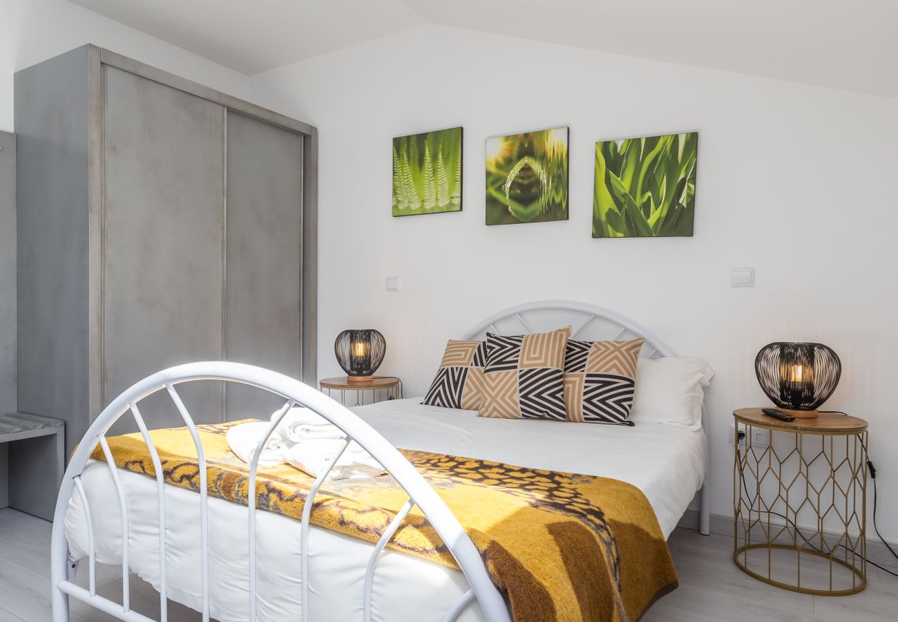 Villa à Crestuma - Crestuma Bright par Hopstays | Piscine avec Vue sur le Douro