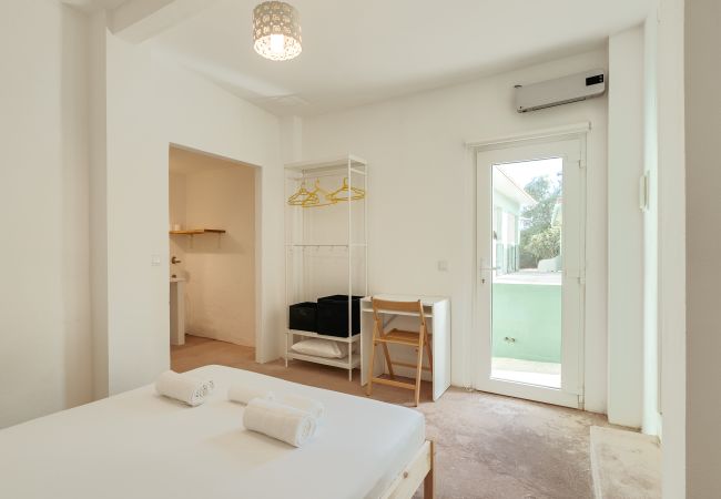 Chambres d'hôtes à Palmela - Hopstays - Guest house - Quinta de Zanao  Chambres d'hôtes à Palmela - Hopstays - Guest house - Quinta de Zanao