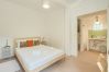 Chambres d'hôtes à Palmela - Hopstays - Guest house - Quinta de Zanao  Chambres d'hôtes à Palmela - Hopstays - Guest house - Quinta de Zanao