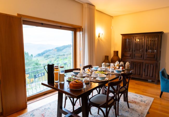 Villa à Gouvães do Douro - Maison Gouvães par Hopstays | Piscine & Vue sur le Douro Villa à Gouvães do Douro - Maison Gouvães par Hopstays | Piscine & Vue sur le Douro