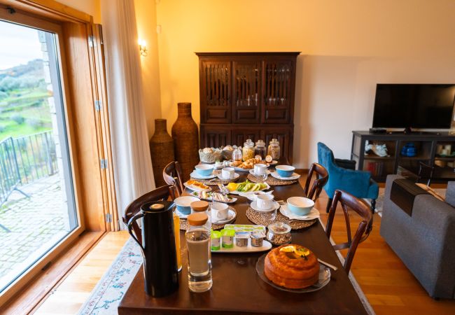 Villa à Gouvães do Douro - Maison Gouvães par Hopstays | Piscine & Vue sur le Douro Villa à Gouvães do Douro - Maison Gouvães par Hopstays | Piscine & Vue sur le Douro