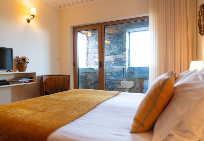 Villa à Gouvães do Douro - Maison Gouvães par Hopstays | Piscine & Vue sur le Douro Villa à Gouvães do Douro - Maison Gouvães par Hopstays | Piscine & Vue sur le Douro