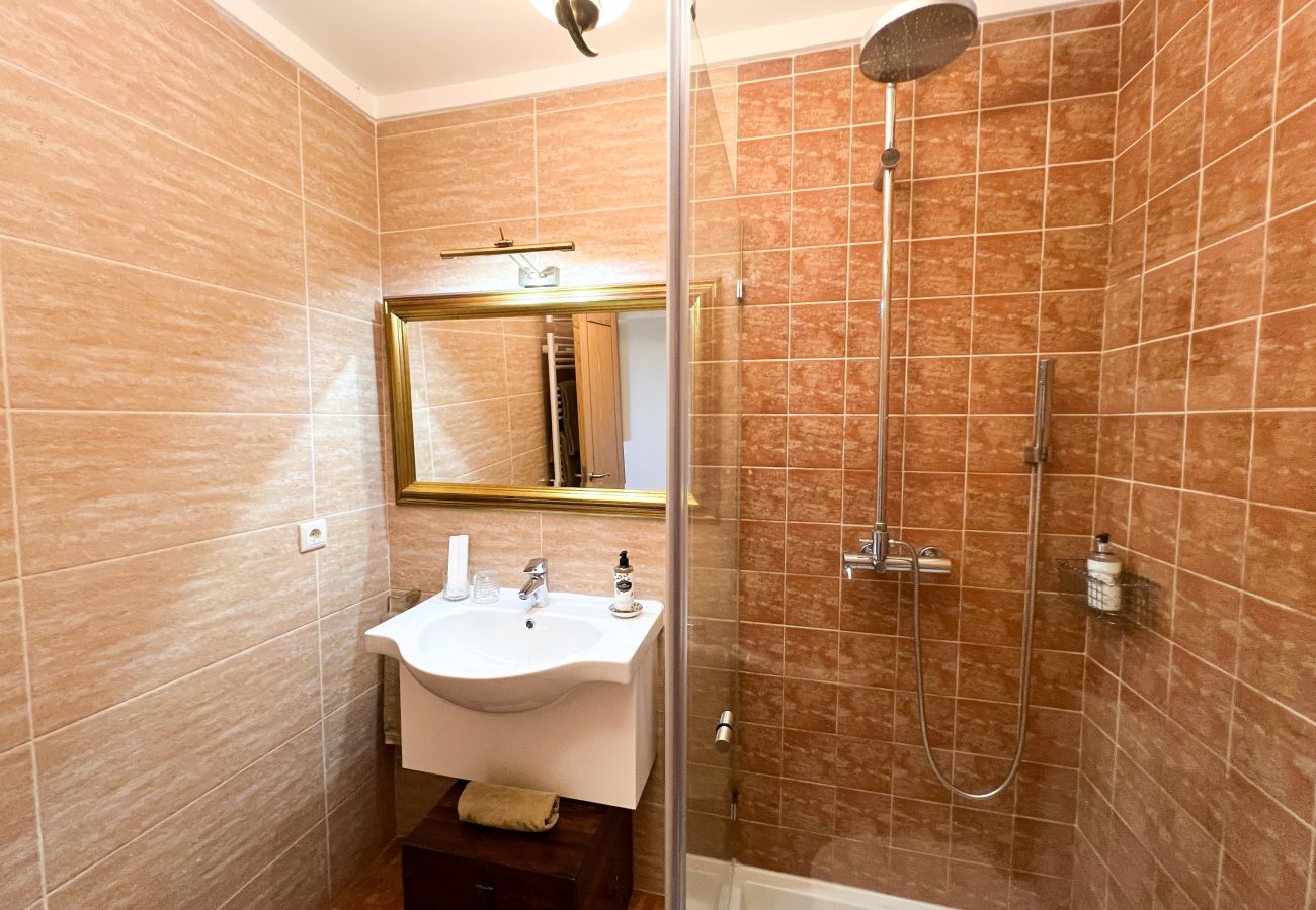 Villa à Gouvães do Douro - Maison Gouv&atilde;es par Hopstays | Piscine & Vue sur le Douro