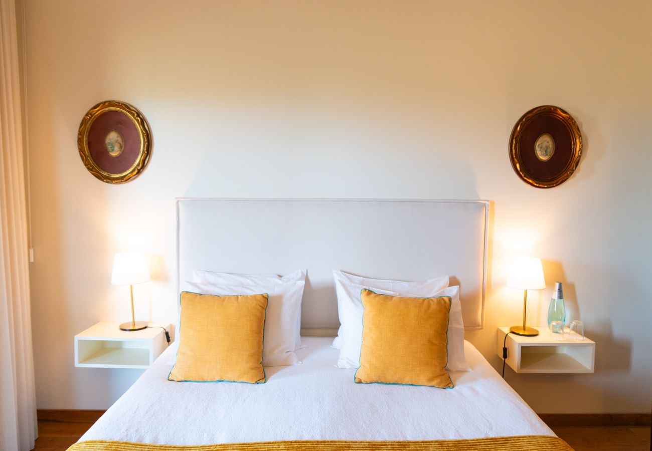 Villa à Gouvães do Douro - Maison Gouv&atilde;es par Hopstays | Piscine & Vue sur le Douro