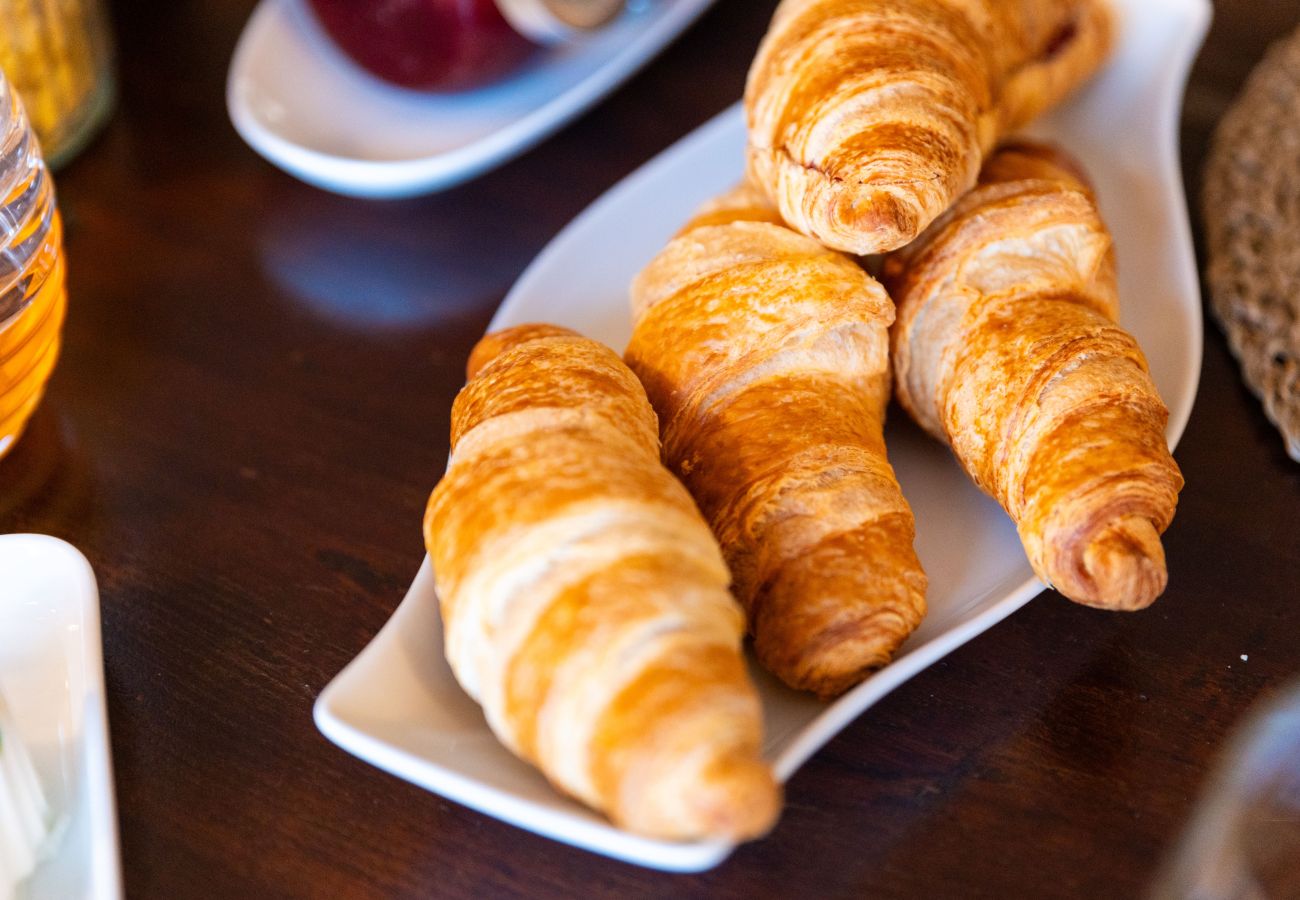 Villa à Gouvães do Douro - Maison Gouv&atilde;es par Hopstays | Piscine & Vue sur le Douro