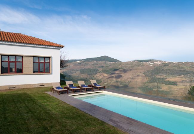 Villa à Sabrosa - Lugar das letras - École Historique avec Vue sur le Douro Villa à Sabrosa - Lugar das letras - École Historique avec Vue sur le Douro