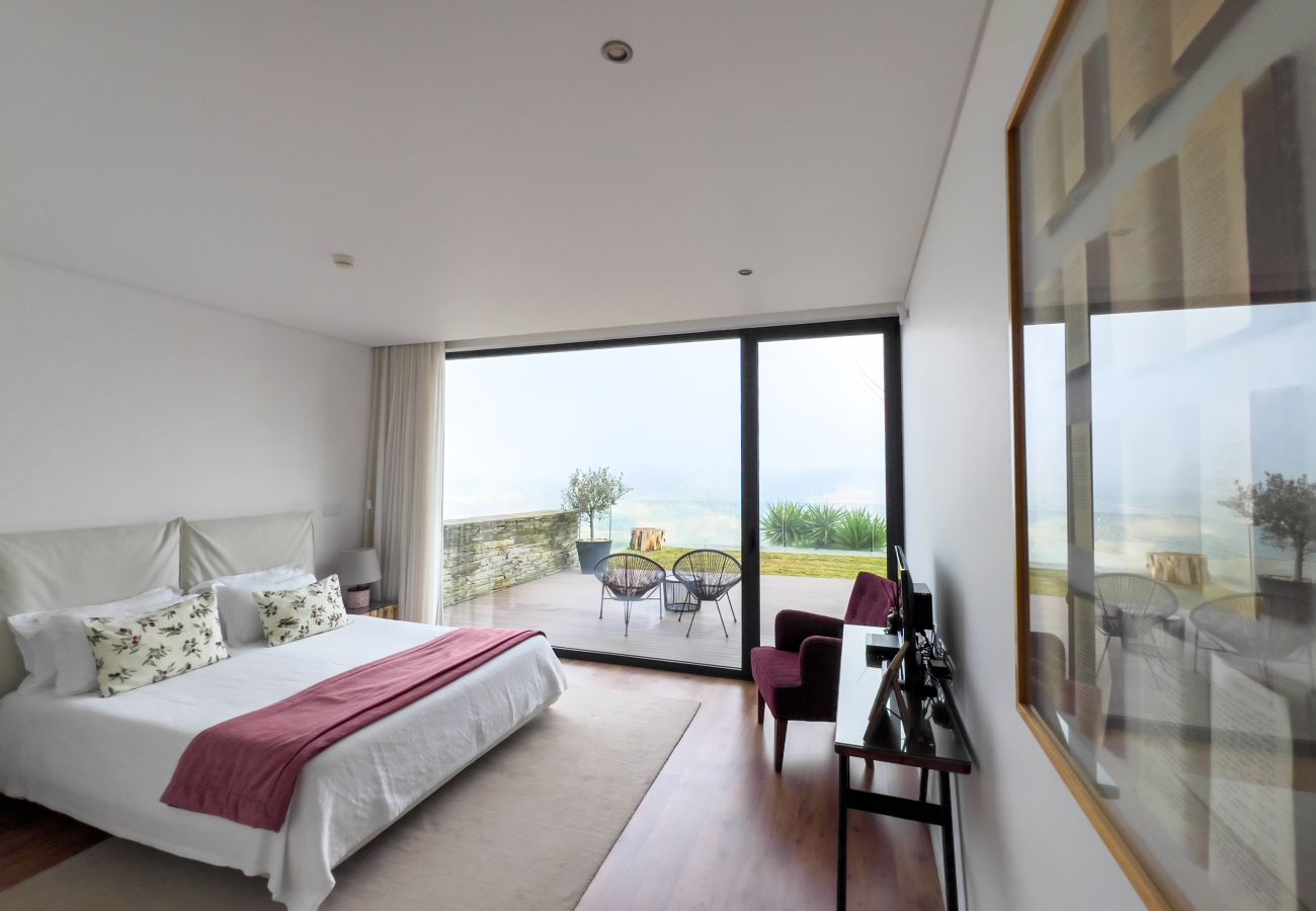 Villa à Sabrosa - Lugar das letras - École Historique avec Vue sur le Douro