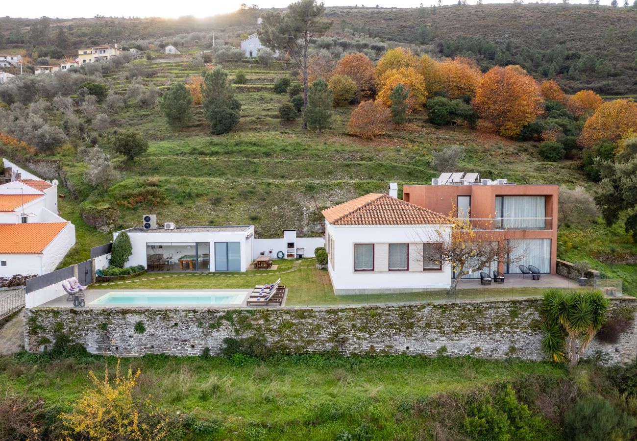 Villa à Sabrosa - Lugar das letras - École Historique avec Vue sur le Douro