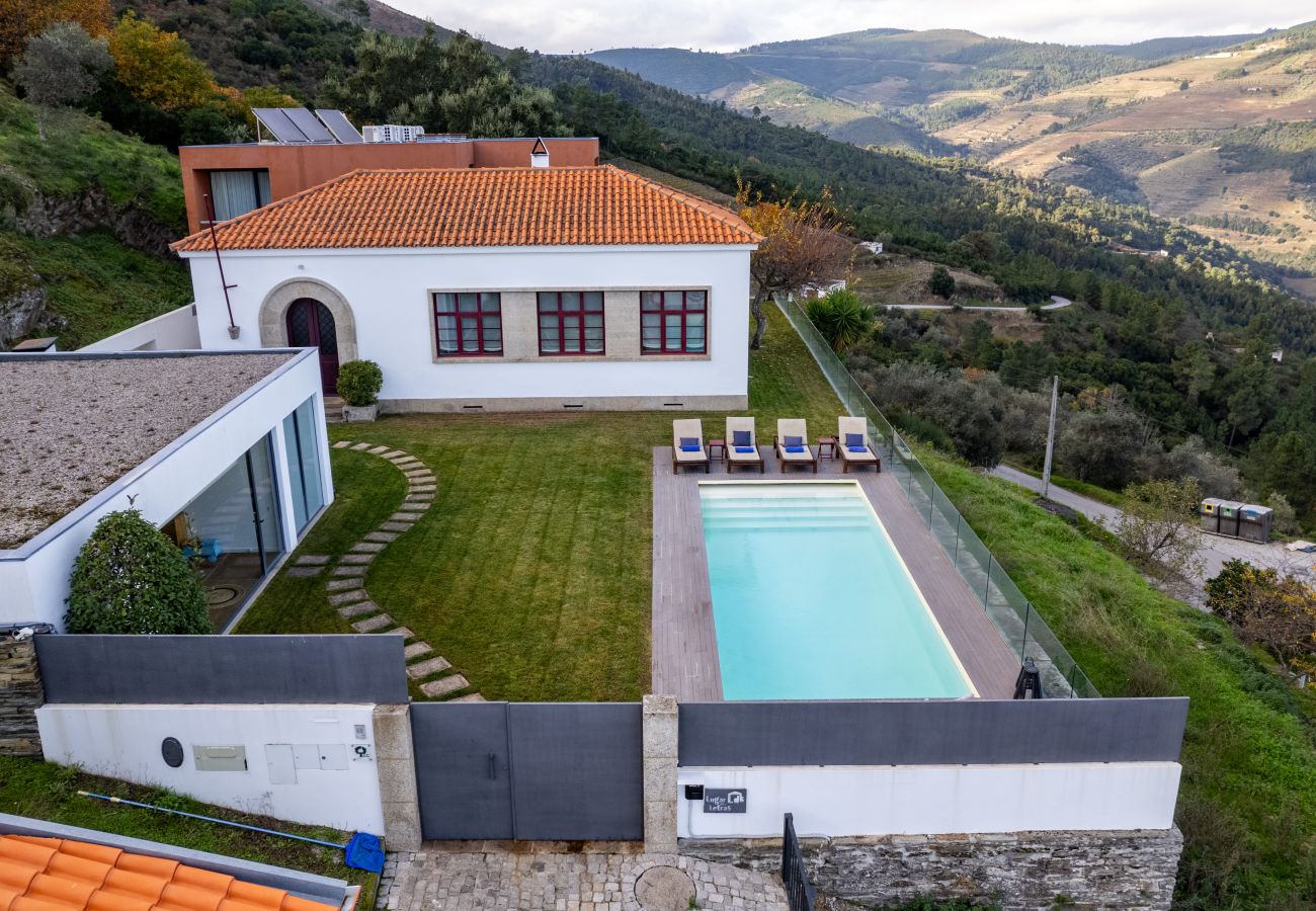 Villa à Sabrosa - Lugar das letras - École Historique avec Vue sur le Douro