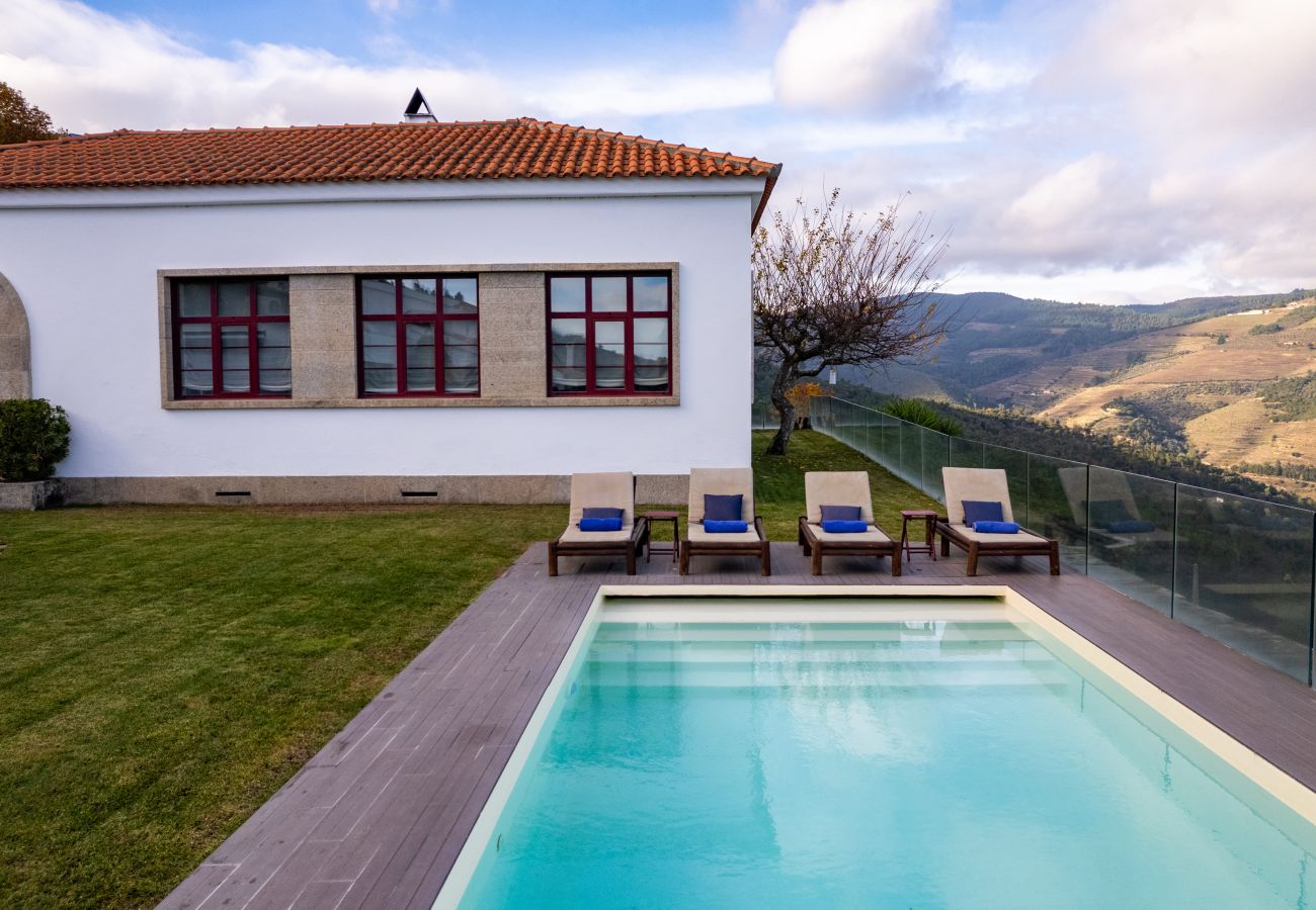 Villa à Sabrosa - Lugar das letras - École Historique avec Vue sur le Douro