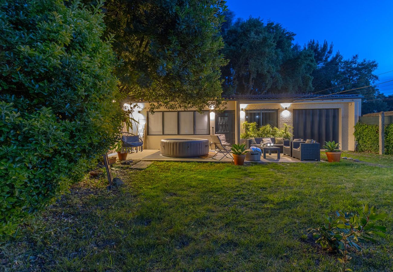 Villa à Vila Nova de Gaia - Casa das Heras - Avec Jacuzzi + Bon pour un Dîner