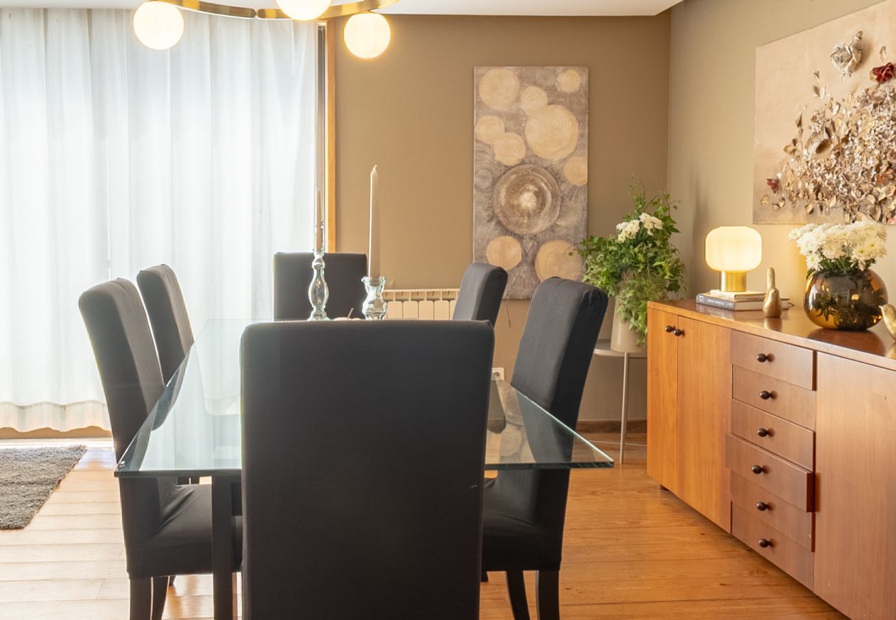 Villa à Vila Nova de Gaia - Casa das Heras - Avec Jacuzzi + Bon pour un Dîner