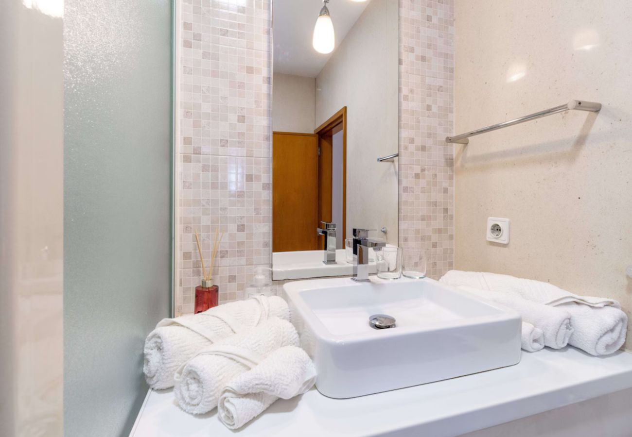 Villa à Vila Nova de Gaia - Casa das Heras - Avec Jacuzzi + Bon pour un Dîner