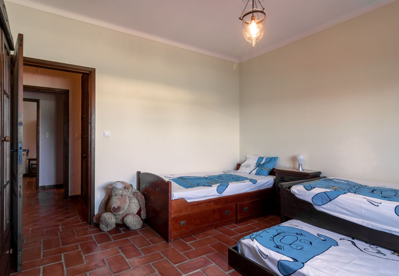 Casa a Palmela - Villa con Piscina e 4 Camere da letto a Palmela 🇵🇹