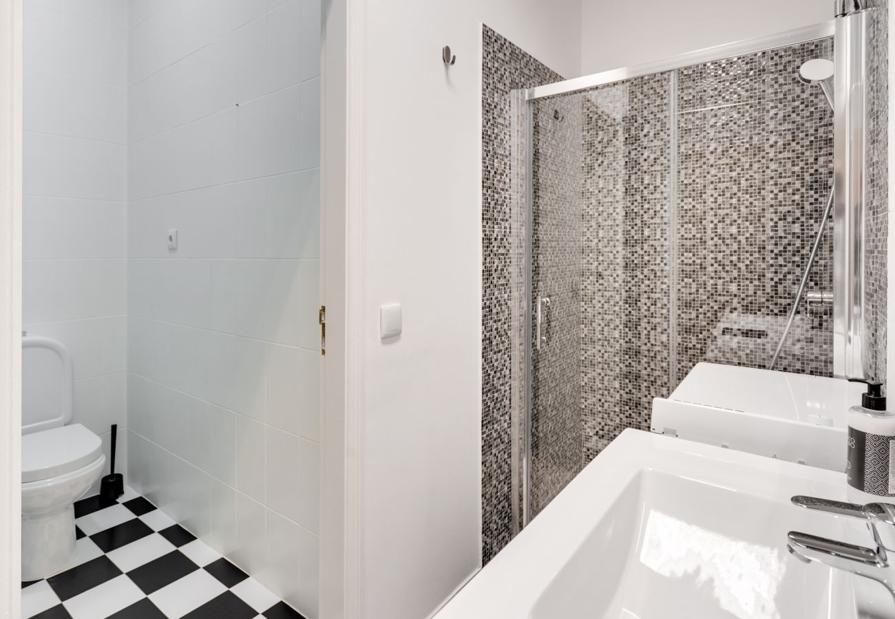 Studio a Porto - Accogliente Monolocale nel Business Center di Porto - 