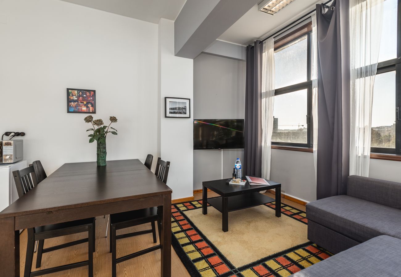 Studio a Porto - Accogliente Monolocale nel Business Center di Porto - 