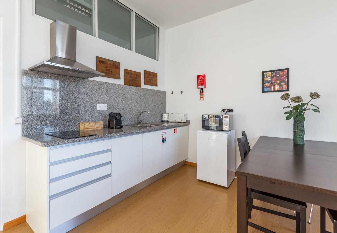 Studio a Porto - Accogliente Monolocale nel Business Center di Porto - 